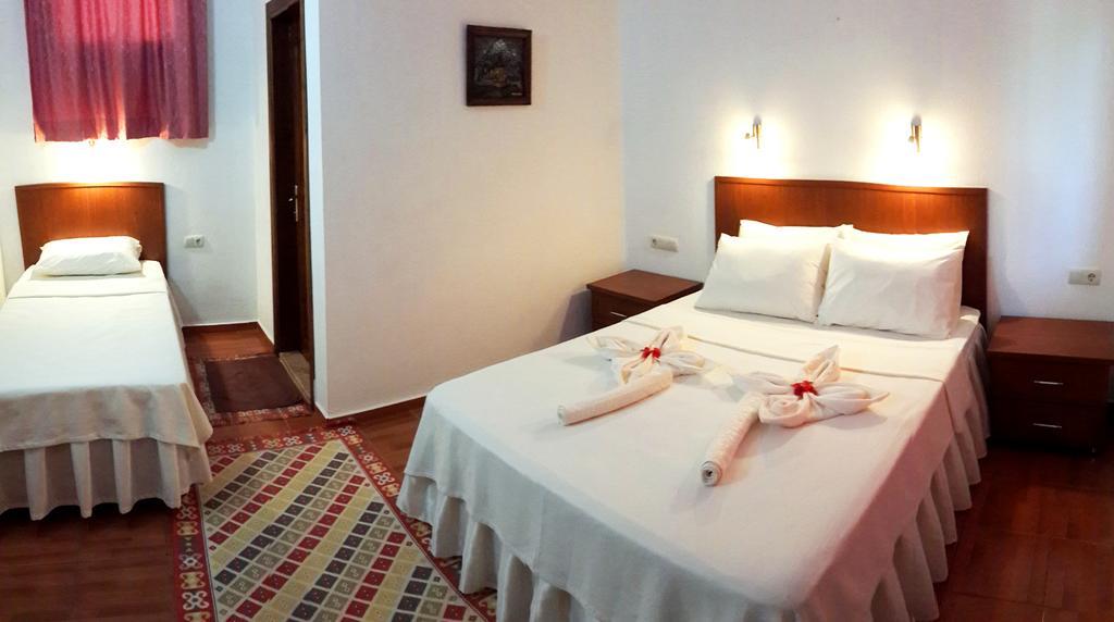 Alican Pension Çıralı Buitenkant foto